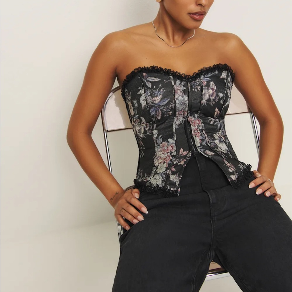 Reformation Idalia Top Black - Size 0